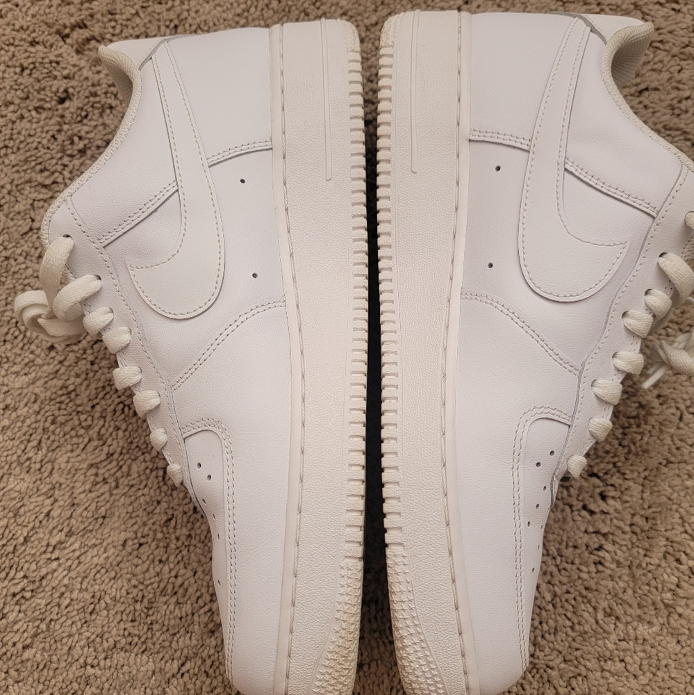 Men airforce 1 size 11